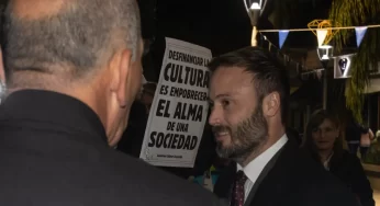 La Asamblea de la Cultura repudió el desfinanciamiento cultural en la Gala del 25